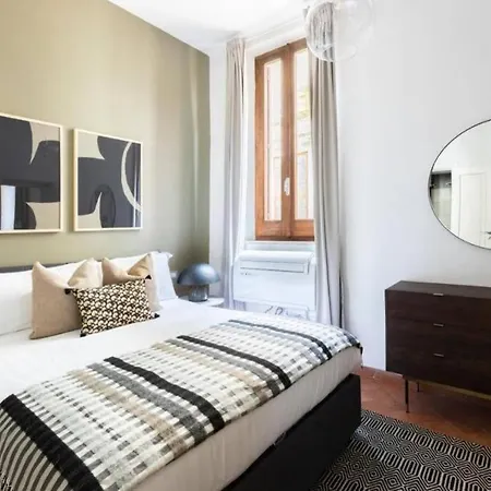 Apartament Charming 1br In Navona Square *